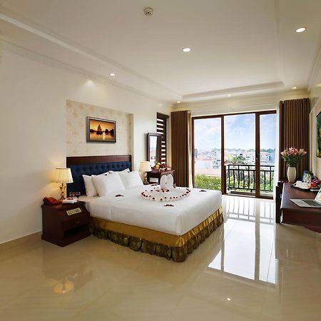 Bac Ninh Uri Hotel Exterior foto